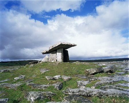 simsearch:841-03064474,k - Dolmen de Poulnabrone près de Lisdonvarna, comté de Clare, Munster, Eire (République d'Irlande), Europe Photographie de stock - Rights-Managed, Code: 841-02709212