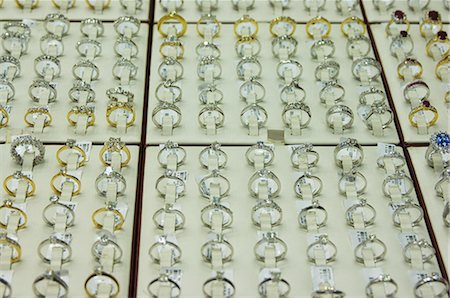 Diamond rings in the Gold Souk, Deira, Dubai, United Arab Emirates, Middle East Stock Photo - Rights-Managed, Code: 841-02709659