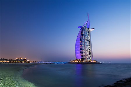 simsearch:841-02708266,k - Burj Al Arab Hotel, Dubai, Émirats Arabes Unis, Moyen-Orient Photographie de stock - Rights-Managed, Code: 841-02709682