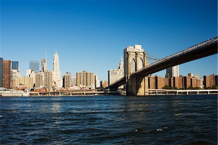 simsearch:841-02924761,k - Manhattan skyline, Brooklyn Bridge and the East River, New York City, New York, United States of America, North America Foto de stock - Con derechos protegidos, Código: 841-02709725