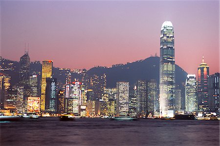 simsearch:841-03505280,k - Skyline du Central, Hong Kong Island, au crépuscule, Hong Kong, Chine, Asie Photographie de stock - Rights-Managed, Code: 841-02709852