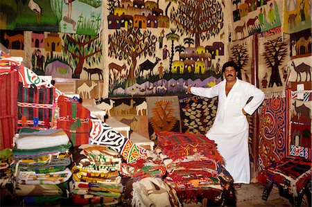 Souk tapis et textiles, marchand de Bazar, Gizeh, le Caire, Egypte, Afrique du Nord, Afrique Photographie de stock - Rights-Managed, Code: 841-02703625