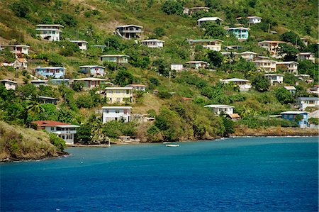 Maisons avec vue sur la mer, île de Bequia, les Grenadines, îles sous-le-vent, Antilles, Caraïbes, Amérique centrale Photographie de stock - Rights-Managed, Code: 841-02703638