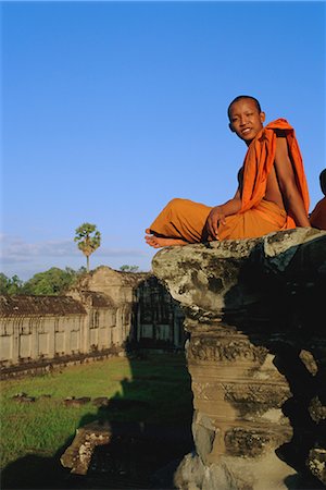 picture on wall of angkor temple - Buddhist monk at Angkor Wat, Angkor, Siem Reap, Cambodia, Indochina, Asia Stock Photo - Rights-Managed, Code: 841-02714343