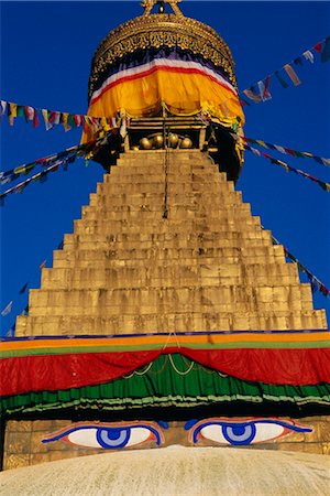 simsearch:841-02714350,k - Close up of the Buddhist stupa at Bodnath (Bodhnath) (Boudhanath), Kathmandu Valley, Nepal, Asia Stock Photo - Rights-Managed, Code: 841-02714352