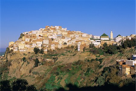 Ville de Moulay Idriss, région de Meknès au Maroc, en Afrique du Nord, Afrique Photographie de stock - Rights-Managed, Code: 841-02714387