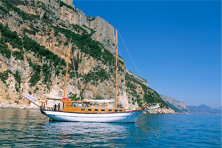 Cala Gonone, Golfe di Orosei (Orosei gulf), island of Sardinia, Italy, Mediterranean, Europe Stock Photo - Rights-Managed, Code: 841-02714459