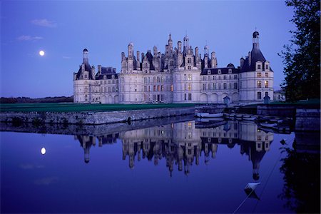 Chateau of Chambord, UNESCO World Heritage Site, Loir et Cher, Region de la Loire, Loire Valley, France, Europe Stock Photo - Rights-Managed, Code: 841-02714487