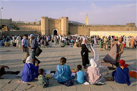 simsearch:841-02947149,k - People in the Place Bou Jeloud, Fez (Fes), Morocco, North Africa, Africa Foto de stock - Direito Controlado, Número: 841-02714489