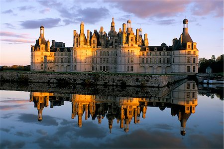 france chateau chambord - Chateau de Chambord, UNESCO World Heritage Site, Loir-et-Cher, Pays de Loire, Loire Valley, France, Europe Stock Photo - Rights-Managed, Code: 841-02714505