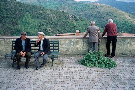 sardinia rural - Men watching procession, Desulo (Gennargentu), Sardinia, Italy, Europe Foto de stock - Con derechos protegidos, Código: 841-02714525