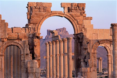 simsearch:841-02713799,k - Monumental arch, Palmyra, UNESCO World Heritage Site, Syria, Middle East Fotografie stock - Rights-Managed, Codice: 841-02714594