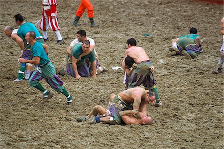 Football in 16th century style, Calcio Storico Fiorentino, Florence, Tuscany, Italy, Europe Stock Photo - Rights-Managed, Code: 841-02714651