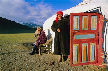 round house - Kazakh encampment, Khovd Gol Valley, Bayan-olgii, Mongolia Foto de stock - Con derechos protegidos, Código: 841-02714692