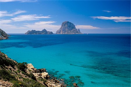 simsearch:841-02715021,k - L'îlot rocheux de Es Vedra de Cala d'Hort, près de Sant Antoni, Ibiza, îles Baléares, Espagne, Méditerranée, Europe Photographie de stock - Rights-Managed, Code: 841-02715033