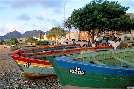 Waterfront, Mindelo, island of Sao Vicente, Cape Verde Islands, Africa Foto de stock - Con derechos protegidos, Código: 841-02715313