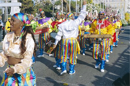 fanfare - La bataille de la fête des fleurs, Nice, Côte d'Azur, Provence, France Photographie de stock - Rights-Managed, Code: 841-02715338