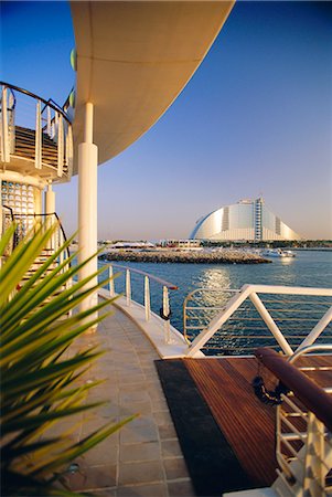 Jumeirah Beach Hotel, Dubai, United Arab Emirates, Middle East Foto de stock - Con derechos protegidos, Código: 841-02715867