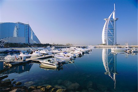 Jumeirah Beach Hotel, Dubai, United Arab Emirates, Middle East Foto de stock - Con derechos protegidos, Código: 841-02715868