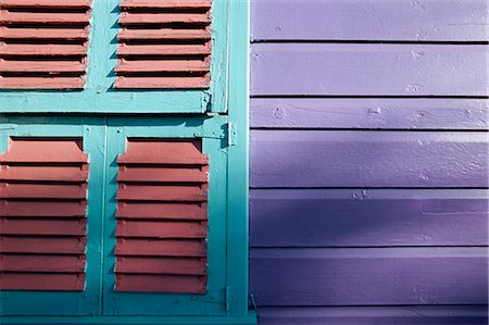 simsearch:841-02920960,k - Architectural detail of shutters on a wooden house, Barbados, West Indies, Caribbean, Central America Foto de stock - Con derechos protegidos, Código: 841-02716252