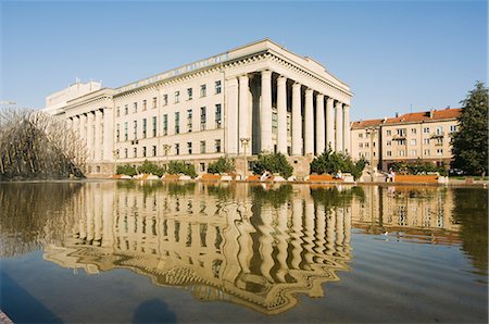 Parliament building with reflection in water, Vilnius, Lithuania, Baltic States, Europe Stock Photo - Rights-Managed, Code: 841-02716868