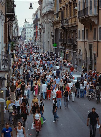 street daylight europe city stores - Via del Corso, Rome, Lazio, Italy, Europe Stock Photo - Rights-Managed, Code: 841-02717203