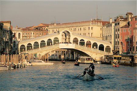 Rialto Bridge and the Grand Canal, Venice, UNESCO World Heritage Site, Veneto, Italy, Europe Stock Photo - Rights-Managed, Code: 841-02717511
