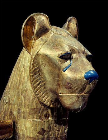 Head of a funerary couch in the form of a cheetah or lion, from the tomb of the pharaoh Tutankhamun, discovered in the Valley of the Kings, Thebes, Egypt, North Africa, Africa Stock Photo - Rights-Managed, Code: 841-02717850