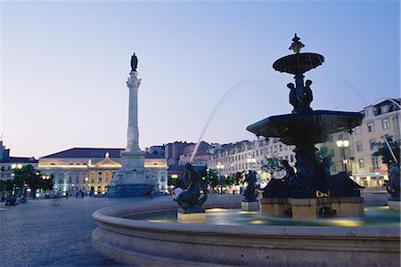 praca d. pedro iv - La place de Rossio (Dom Pedro IV Square), Lisbonne, Portugal, Europe Photographie de stock - Rights-Managed, Code: 841-02718418