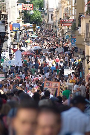 san telmo market - Sunday shopping and browsing at San Telmo Market, Buenos Aires, Argentina, South America Stock Photo - Rights-Managed, Code: 841-02718566