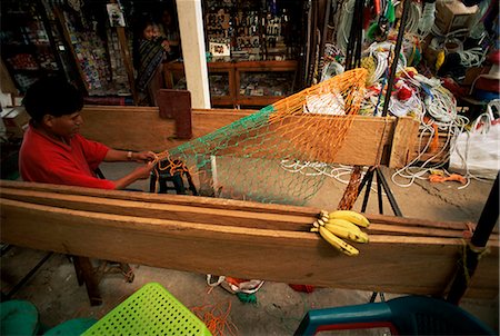 simsearch:841-02924427,k - Man making nets to sell, Santiago market, Atitlan Lake, Guatemala, Central America Stock Photo - Rights-Managed, Code: 841-02718633