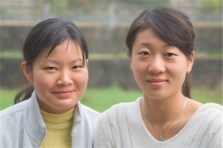 simsearch:841-02719497,k - Portrait of two young Chinese women, Huangshan City (Tunxi), Anhui Province, China, Asia Foto de stock - Con derechos protegidos, Código: 841-02719455