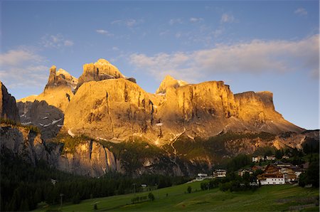 Sella Gruppe and Colfosco at dawn, Dolomites, Italy, Europe Stock Photo - Rights-Managed, Code: 841-02719810