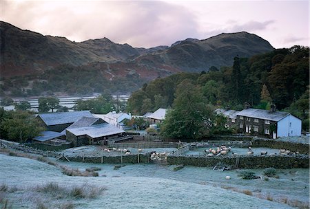 simsearch:841-03032084,k - Seatoller Farm and cottages, Lake District National Park, Cumbria, England, United Kingdom, Europe Foto de stock - Con derechos protegidos, Código: 841-02710246