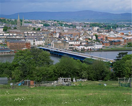 simsearch:841-02710309,k - View over Londonderry, County Derry, Northern Ireland, United Kingdom, Europe Stock Photo - Rights-Managed, Code: 841-02710418