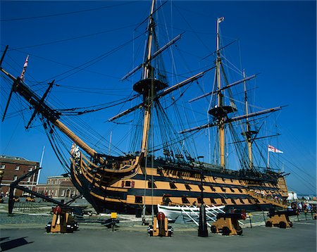 portsmouth - HMS Victory in dock at Portsmouth, Hampshire, England, United Kingdom, Europe Foto de stock - Con derechos protegidos, Código: 841-02710729