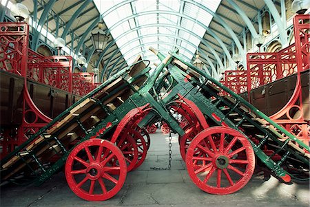 Barrows marché Covent Garden avant de re-développement, Londres, Royaume-Uni, Europe Photographie de stock - Rights-Managed, Code: 841-02710855