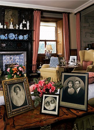 The Queen Mother's sitting room, Glamis Castle, Highland region, Scotland, United Kingdom, Europe Foto de stock - Con derechos protegidos, Código: 841-02710902