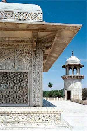 Itmad al Daula (Itimad-ud-Daulah), Agra, Uttar Pradesh state, India, Asia Stock Photo - Rights-Managed, Code: 841-02711047