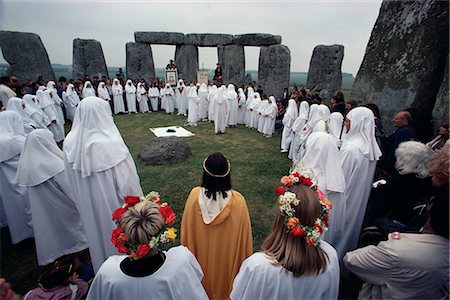 stonehenge - Druids at Stonehenge, Wiltshire, England, United Kingdom, Europe Stock Photo - Rights-Managed, Code: 841-02711087