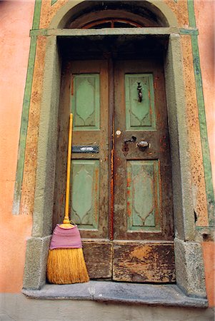 Doors and broom, Ardez, Switzerland, Europe Stock Photo - Rights-Managed, Code: 841-02711198