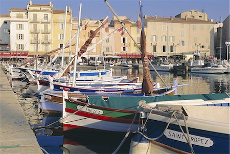 simsearch:862-06825523,k - St. Tropez, Var, Côte d'Azur, Provence, France, Europe Photographie de stock - Rights-Managed, Code: 841-02711372