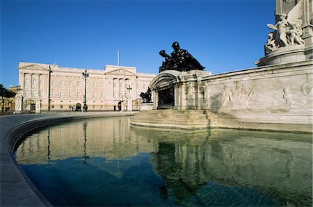 palais de buckingham - Buckingham Palace, Londres, Royaume-Uni, Europe Photographie de stock - Rights-Managed, Code: 841-02711416