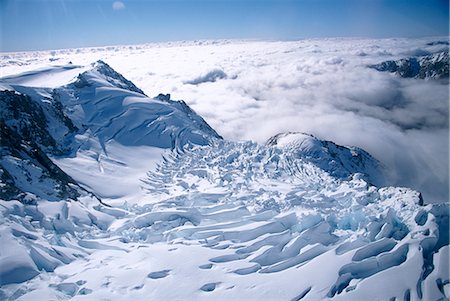 simsearch:841-03067743,k - View of the top of Fox Glacier, Westland, west coast, South Island, New Zealand, Pacific Stock Photo - Rights-Managed, Code: 841-02711702