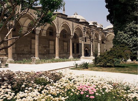 Gardens of the Topkapi Palace, Istanbul, Turkey, Europe, Eurasia Foto de stock - Con derechos protegidos, Código: 841-02711855