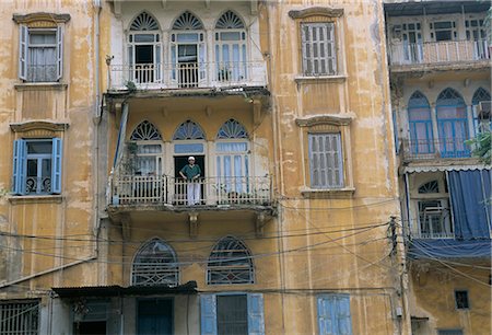 Bombed buildings and rebuilding, Beirut, Lebanon, Middle East Fotografie stock - Rights-Managed, Codice: 841-02712043