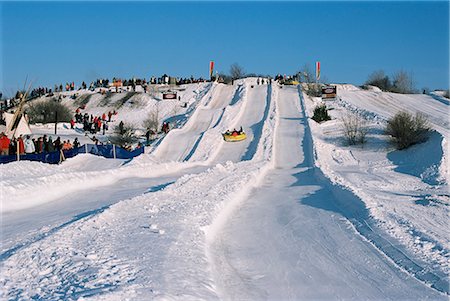 Sledding during winter carnival, Quebec, Canada, North America Stock Photo - Rights-Managed, Code: 841-02712085