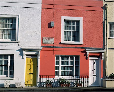 simsearch:841-02711096,k - Façade extérieure de maisons colorées, Chelsea, Londres, Royaume-Uni, Europe Photographie de stock - Rights-Managed, Code: 841-02712134