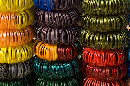 Colourful bangles for sale, Maheshwar, Madhya Pradesh state, India, Asia Stock Photo - Rights-Managed, Code: 841-02712340