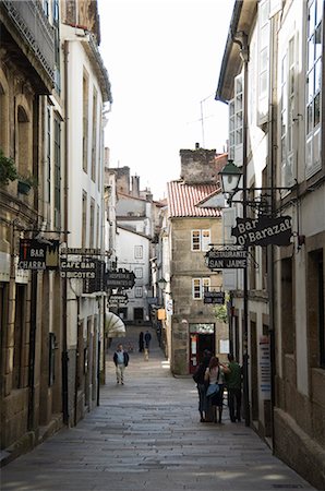 santiago de compostela - View of Rua da Raina, Santiago de Compostela, Galicia, Spain, Europe Stock Photo - Rights-Managed, Code: 841-02712577